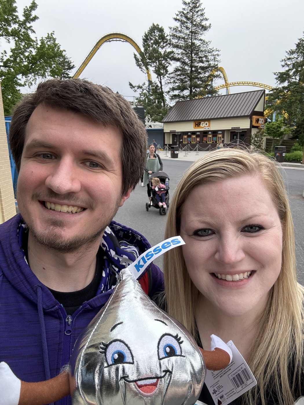 Nicholas winning Kaitlyn a prize at Hersheypark